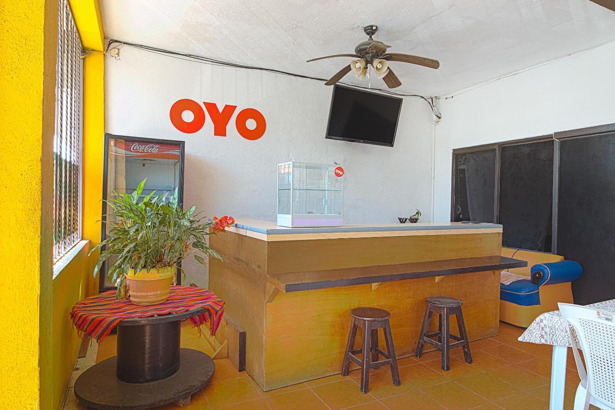 Oyo Hotel Posada Los Faroles,Tabasco 비야에르모사 외부 사진