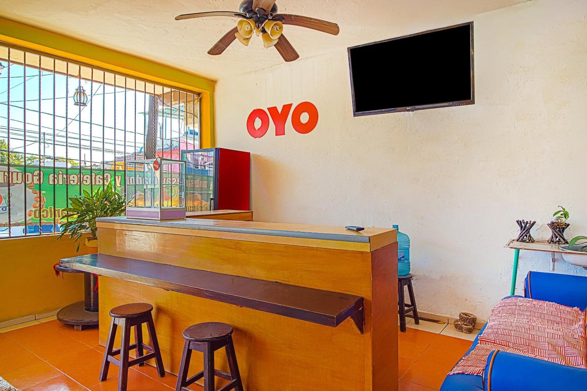 Oyo Hotel Posada Los Faroles,Tabasco 비야에르모사 외부 사진