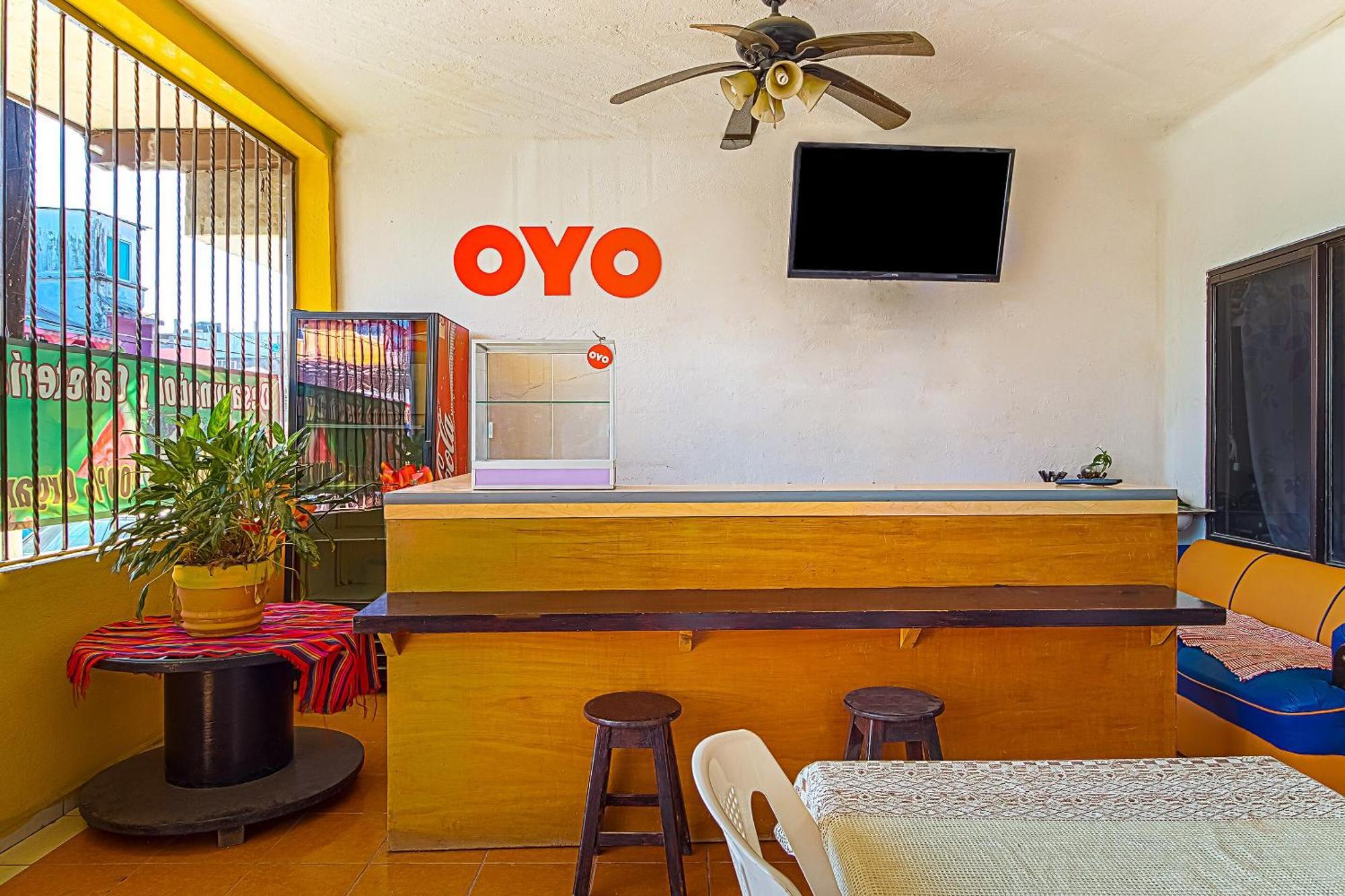Oyo Hotel Posada Los Faroles,Tabasco 비야에르모사 외부 사진